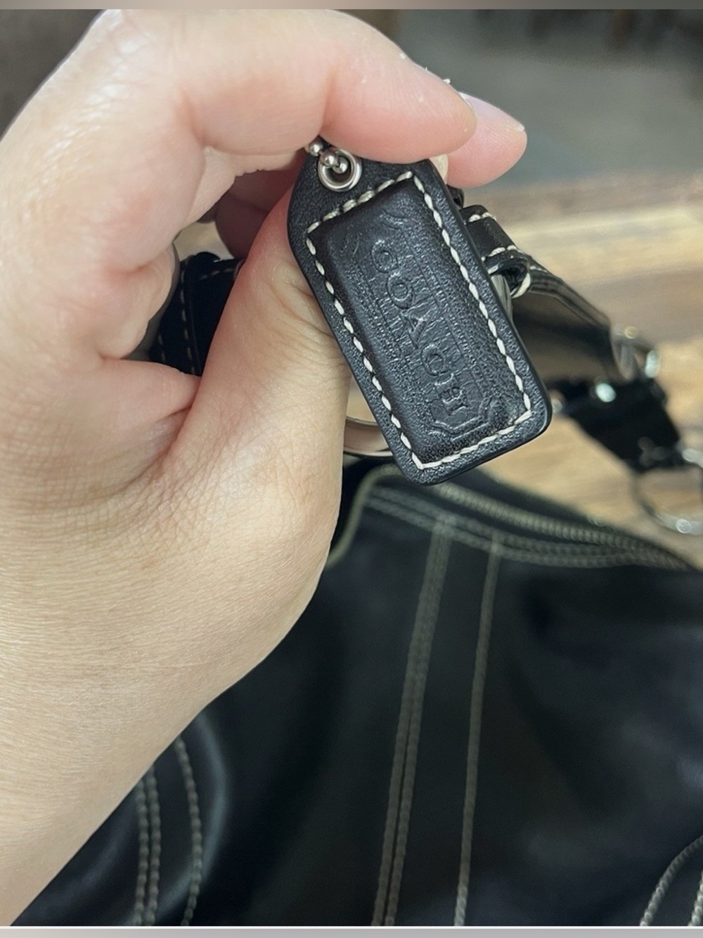 Vintage Coach Soho Hobo Shoulder Bag Black Small Y2K Luxe - Picture 7 of 15